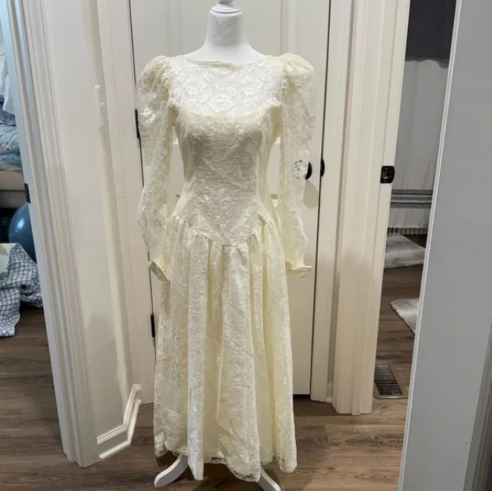 Vintage Wedding Lace